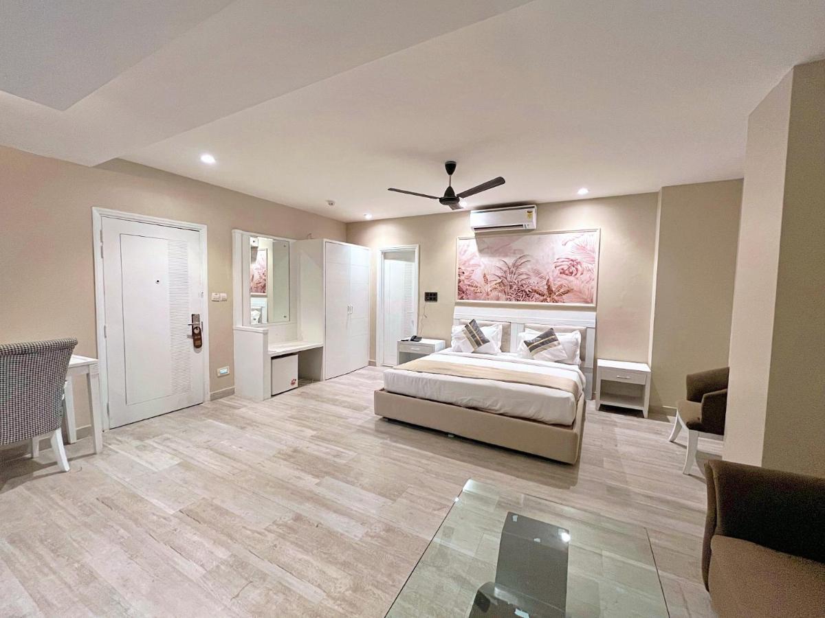 Skon Boutique By Orion Hotels Ню Делхи Екстериор снимка