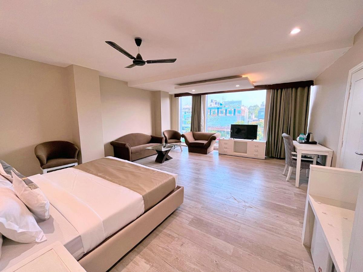 Skon Boutique By Orion Hotels Ню Делхи Екстериор снимка