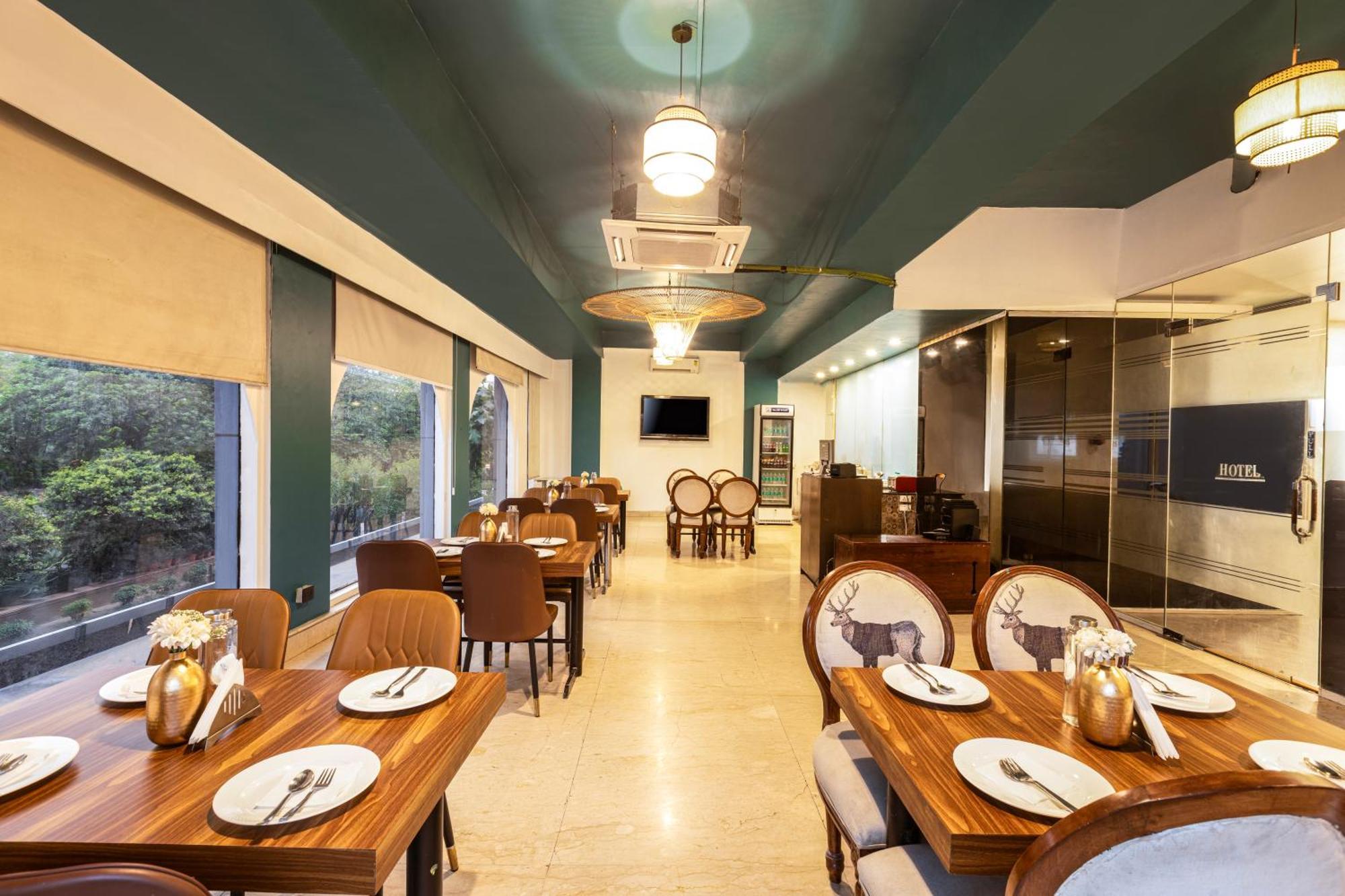 Skon Boutique By Orion Hotels Ню Делхи Екстериор снимка