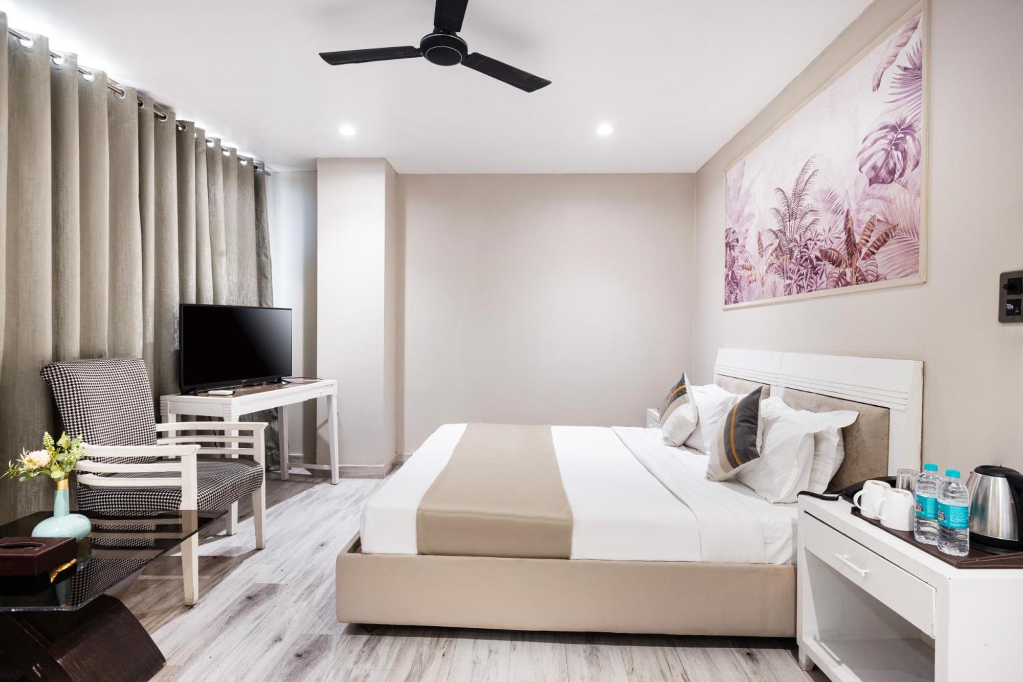 Skon Boutique By Orion Hotels Ню Делхи Екстериор снимка