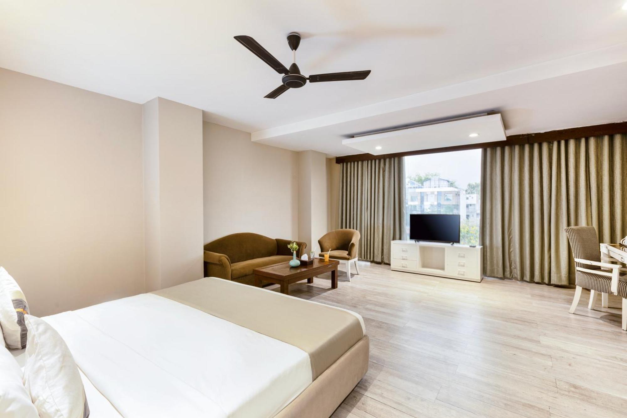 Skon Boutique By Orion Hotels Ню Делхи Екстериор снимка
